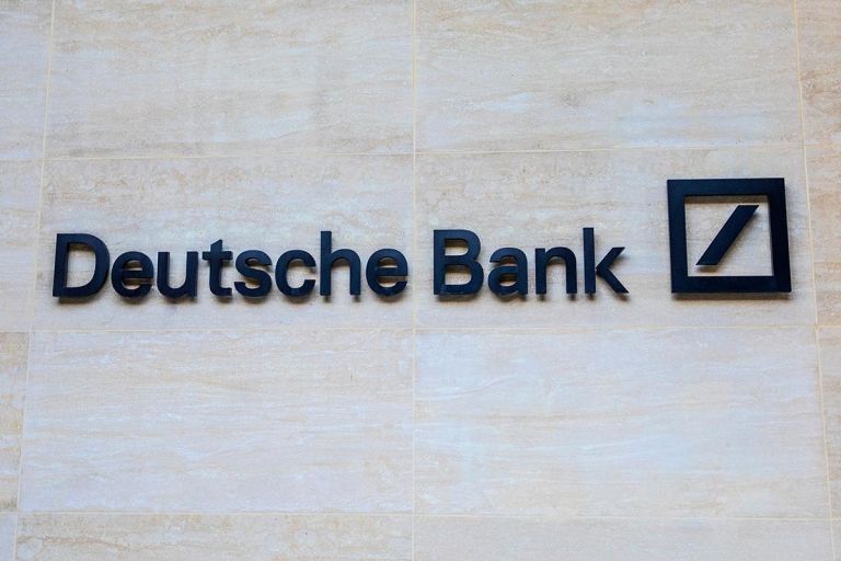 Deutsche Bank: Βόμβα χρέους έτοιμη να εκραγεί σε ΗΠΑ