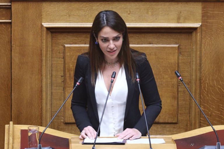 Συνάντηση της Μιχαηλίδου με αντιπροσωπεία της UNICEF: «Χτίζουμε δίχτυ προστασίας για το παιδί»