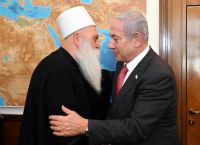 Δρούζοι εναντίον σουνιτών: το θρησκευτικό παιχνίδι του Ισραήλ στη Συρία Δρούζοι εναντίον σουνιτών: το θρησκευτικό παιχνίδι του Ισραήλ στη Συρία