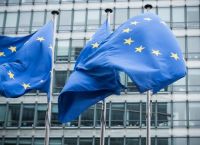 Δασμοί Τραμπ: Η ΕΕ προτείνει να αυξήσει τις εισαγωγές από ΗΠΑ κατά 50 δισ. ευρώ Δασμοί Τραμπ: Η ΕΕ προτείνει να αυξήσει τις εισαγωγές από ΗΠΑ κατά 50 δισ. ευρώ