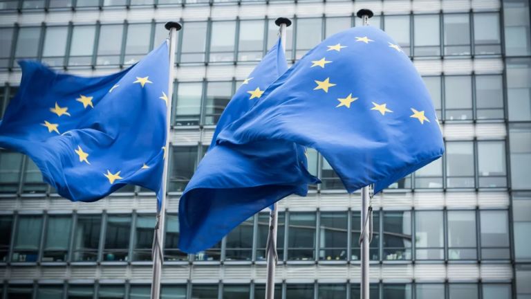 Δασμοί Τραμπ: Η ΕΕ προτείνει να αυξήσει τις εισαγωγές από ΗΠΑ κατά 50 δισ. ευρώ
