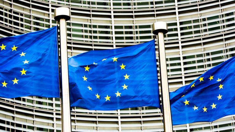 Κομισιόν σε Τουρκία: Όποιος απειλεί μέλος – κράτος της ΕΕ αποκλείεται από την ευρωάμυνα