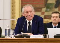 Γαλλία: Αρνείται τα περί συγκάλυψης σκανδάλου κακοποίησης ο Φρανσουά Μπαϊρού Γαλλία: Αρνείται τα περί συγκάλυψης σκανδάλου κακοποίησης ο Φρανσουά Μπαϊρού