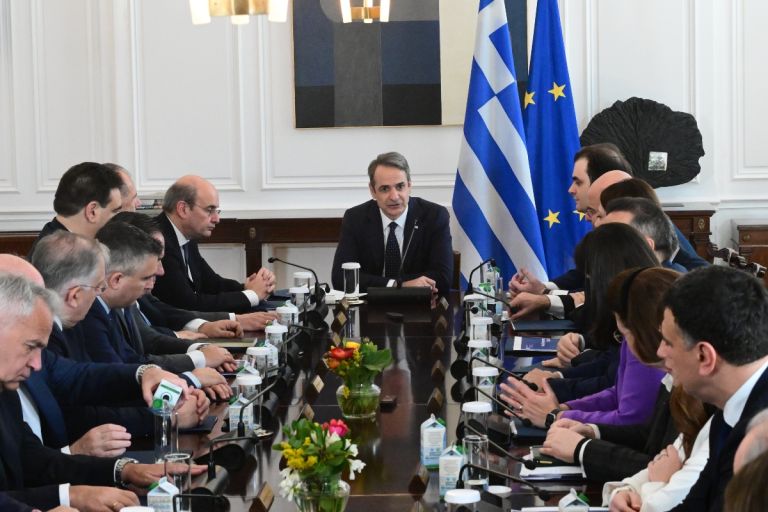 Τι θα συζητηθεί στη σημερινή έκτακτη σύσκεψη για τα ΑΕΙ