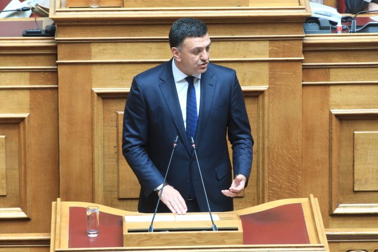 Κικίλιας: Μειώσεις έως 32% στα ακτοπλοϊκά εισιτήρια ταχυπλόων