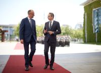 Μητσοτάκης: Αιχμές σε Μερτς για Τουρκία και Μεταναστευτικό Μητσοτάκης: Αιχμές σε Μερτς για Τουρκία και Μεταναστευτικό