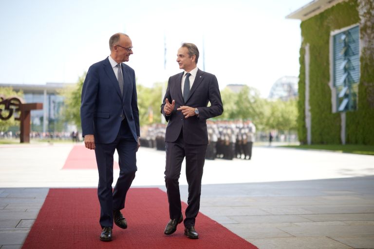 Μητσοτάκης: Αιχμές σε Μερτς για Τουρκία και Μεταναστευτικό