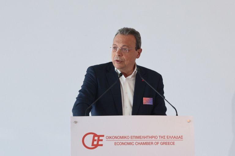 Κεντροαριστερά: Βράζει στο ζουμί της, παρά τα Τέμπη