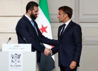 “Τζολάνι με κοστούμι”: Πώς η Γαλλία μετέτρεψε έναν απόκληρο σε εταίρο “Τζολάνι με κοστούμι”: Πώς η Γαλλία μετέτρεψε έναν απόκληρο σε εταίρο