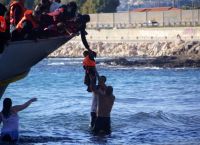 Πολιτική αυθαίρετων απελάσεων και συστηματικές κρατήσεις μεταναστών στην Ελλάδα καταγγέλλει η RSA