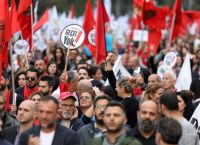 Κατεχόμενα: Διαδηλωτές εναντίον Ερντογάν – καταγγέλουν την απόπειρα ισλαμοποίησης του ψευδοκράτους Κατεχόμενα: Διαδηλωτές εναντίον Ερντογάν – καταγγέλουν την απόπειρα ισλαμοποίησης του ψευδοκράτους