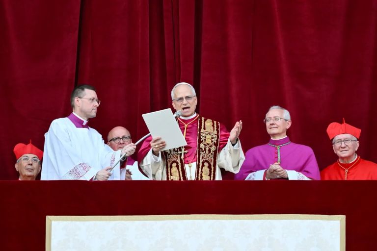 Πάπας Λέων ΙΔ’: Τι σημαίνει η εκλογή του για την Ελλάδα και την Ορθοδοξία