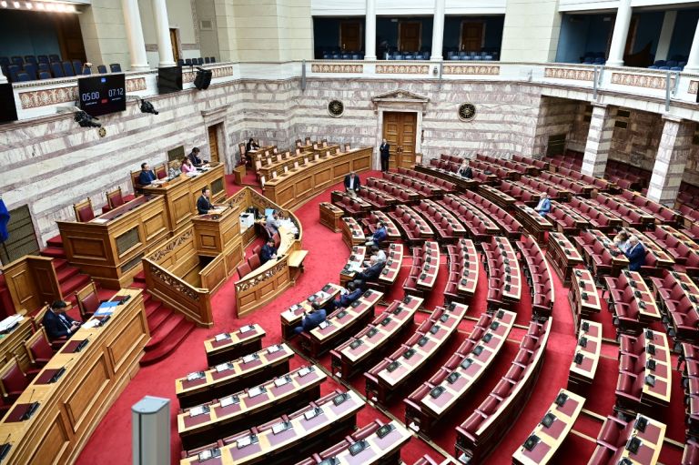 Στη Βουλή σήμερα ο νέος αναπτυξιακός νόμος