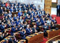 ΝΔ: Σε λεπτή γραμμή κρέμονται οι ισορροπίες στην Κοινοβουλευτική Ομάδα ΝΔ: Σε λεπτή γραμμή κρέμονται οι ισορροπίες στην Κοινοβουλευτική Ομάδα