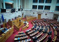 Τέμπη: Στα άκρα η πολιτική σύγκρουση για το πόρισμα Καρώνη Τέμπη: Στα άκρα η πολιτική σύγκρουση για το πόρισμα Καρώνη