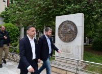 Δούκας – Ανδρουλάκης: Δυο ξένοι στο ίδιο κόμμα Δούκας – Ανδρουλάκης: Δυο ξένοι στο ίδιο κόμμα