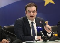 Πιερρακάκης: Όχι στην κατάργηση του ΕΝΦΙΑ – Πιθανές ελαφρύνσεις σε ενοίκια και επαγγελματίες Πιερρακάκης: Όχι στην κατάργηση του ΕΝΦΙΑ – Πιθανές ελαφρύνσεις σε ενοίκια και επαγγελματίες