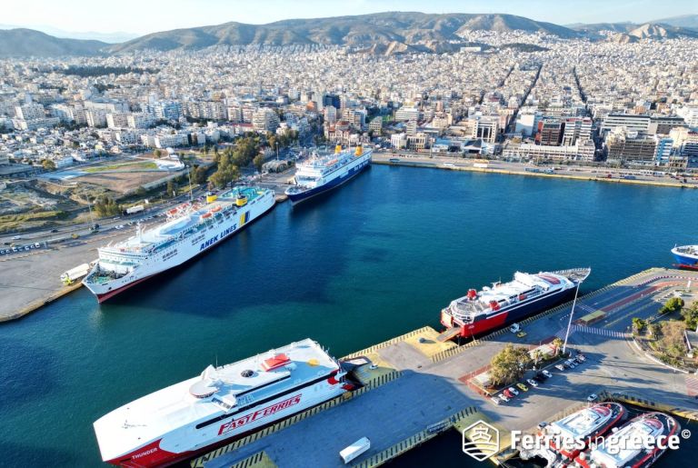 Yeni Şafak: Ο Τραμπ έβαλε στο μάτι τα ελληνικά λιμάνια