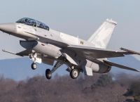 Οι Ευρωπαίοι δίνουν F-16 και «πράσινο φως στον Ζελένσκι για χτυπήματα στη Ρωσία, τι απαντά το Κρεμλίνο Οι Ευρωπαίοι δίνουν F-16 και «πράσινο φως στον Ζελένσκι για χτυπήματα στη Ρωσία, τι απαντά το Κρεμλίνο