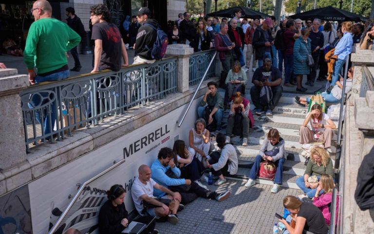 Τι μπορεί να κάνει η ΕΕ μετά το μπλακ άουτ στην Ισπανία–Το ενεργειακό «νησί» κι ο ρόλος τεχνικών επιτροπών
