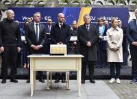 Εγκρίθηκε η σύσταση ειδικού δικαστηρίου για την επίθεση εναντίον της Ουκρανίας Εγκρίθηκε η σύσταση ειδικού δικαστηρίου για την επίθεση εναντίον της Ουκρανίας