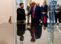 Διπλωματικός πυρετός εν όψει της αυριανής επικοινωνίας Τραμπ με Πούτιν – Ζελένσκι Διπλωματικός πυρετός εν όψει της αυριανής επικοινωνίας Τραμπ με Πούτιν – Ζελένσκι