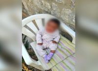 Άλιμος: «Κέντρο, από τα ρούχα φαίνεται κοριτσάκι» -Το βίντεο της ΕΛ.ΑΣ. μετά τον εντοπισμό του βρέφους Άλιμος: «Κέντρο, από τα ρούχα φαίνεται κοριτσάκι» -Το βίντεο της ΕΛ.ΑΣ. μετά τον εντοπισμό του βρέφους