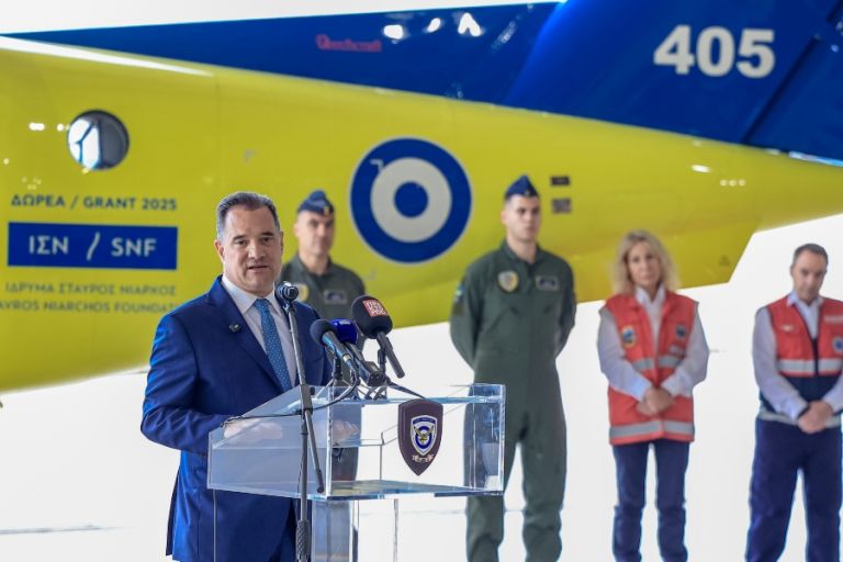 Άδωνις Γεωργιάδης: Παραλαβή του νέου αεροσκάφους για ενίσχυση των αεροδιακομιδών του ΕΚΑΒ