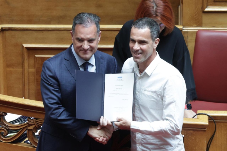 Ο Άδωνις Γεωργιάδης τιμά τους εθελοντές αιμοδότες για το κορυφαίο δώρο ζωής στον συνάνθρωπο