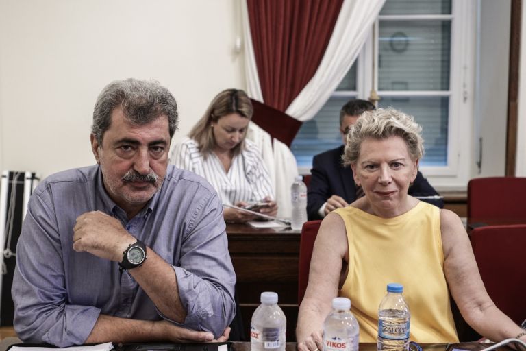 Βουλή: Άρση ασυλίας των Παύλου Πολάκη και Έλενας Ακρίτα αποφάσισε η Επιτροπή Δεοντολογίας
