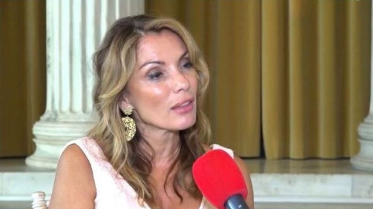 Πασχαλίδου: «Στη Σουηδία με έλεγαν η ”Σταχτοπούτα από το γκέτο”» [vid]
