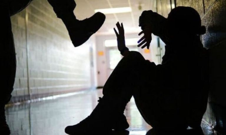 Ξυλοδαρμός 50χρονου από νεαρούς στα Γλυκά Νερά–«Έβγαιναν αίματα από το κεφάλι,πάθαινε επιληπτικές κρίσεις»