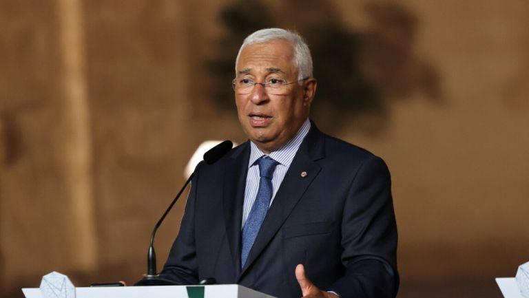 Ο Κόστα καλεί την Β. Μακεδονία να τροποποιήσει το Σύνταγμα, για να ξεκινήσουν οι ενταξιακές διαπραγματεύσεις