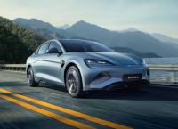 BYD: Ανακοίνωσε ότι δύο ηλεκτρικά μοντέλα της μπορούν να φορτιστούν πλήρως σε μόλις πέντε λεπτά BYD: Ανακοίνωσε ότι δύο ηλεκτρικά μοντέλα της μπορούν να φορτιστούν πλήρως σε μόλις πέντε λεπτά