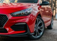 Ford: Αναπροσαρμόζει τις τιμές μετά τους δασμούς Ford: Αναπροσαρμόζει τις τιμές μετά τους δασμούς