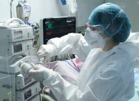 Γιατί πεθαίνουν ακόμα πάνω από 300 άνθρωποι την εβδομάδα από COVID στις ΗΠΑ Γιατί πεθαίνουν ακόμα πάνω από 300 άνθρωποι την εβδομάδα από COVID στις ΗΠΑ