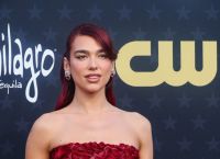 Dua Lipa, Έλτον Τζον και δεκάδες ακόμη καλλιτέχνες ζητούν νομική προστασία από την Τεχνητή Νοημοσύνη Dua Lipa, Έλτον Τζον και δεκάδες ακόμη καλλιτέχνες ζητούν νομική προστασία από την Τεχνητή Νοημοσύνη