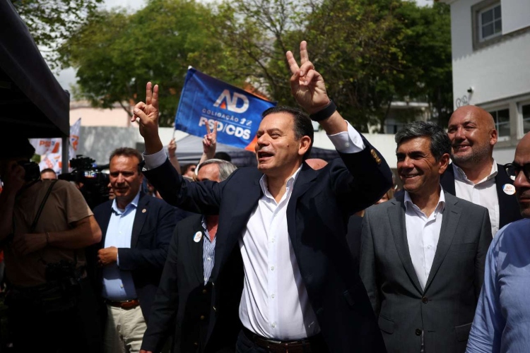 Κυριακή στις κάλπες: Κρίσιμες εκλογές σε Ρουμανία, Πολωνία και Πορτογαλία