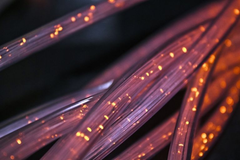 Internet «αστραπή» σε επαρχία της Κίνας οδηγεί τις τεχνολογικές εξελίξεις