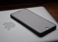Η Apple θέλει να φτιάξει iPhone που θα χρησιμοποιούνται μέσω εγκεφάλου Η Apple θέλει να φτιάξει iPhone που θα χρησιμοποιούνται μέσω εγκεφάλου
