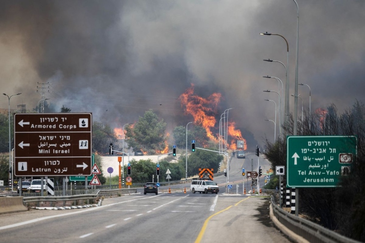Ιερουσαλήμ: Μάχη με τις φλόγες σε 11 μέτωπα–Τεράστιες καταστροφές σε δάση–Ενισχύσεις από πολλές χώρες