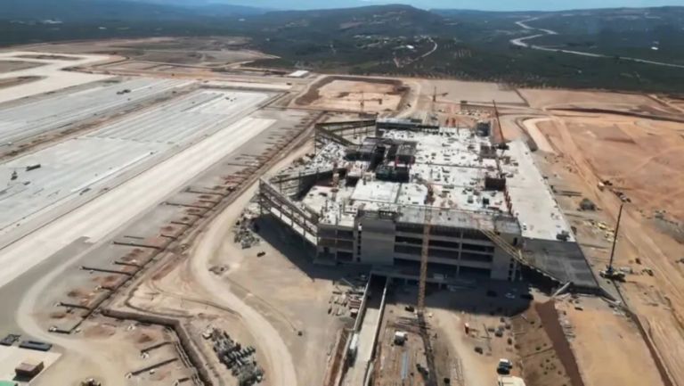 The construction of the new airport that is being developed at Kastelli in Iraklio on Crete is progressing
