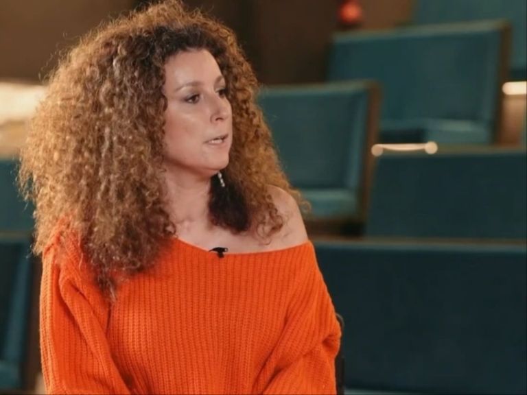 Ξεσπά η Κατερίνα Βρανά: «Είμαι μέχρι εδώ – Άι σιχτίρ, σοβαρά μιλάω, μην το κάνετε ανθρωπιστικά, χέστ…α»