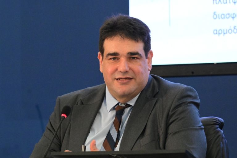Λιβάνιος: Οι εκλογές του 2027 θα γίνουν με τον ίδιο εκλογικό νόμο–Έρχεται το μπόνους αξιολόγησης