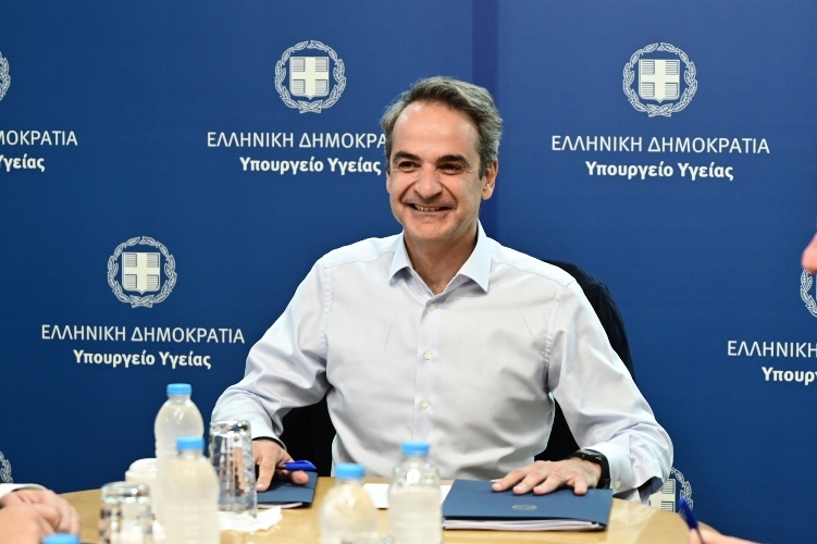 Μητσοτάκης: Νέος τηλεφωνικός αριθμός, το 1566, για οποιαδήποτε απορία σχετικά με το ΕΣΥ