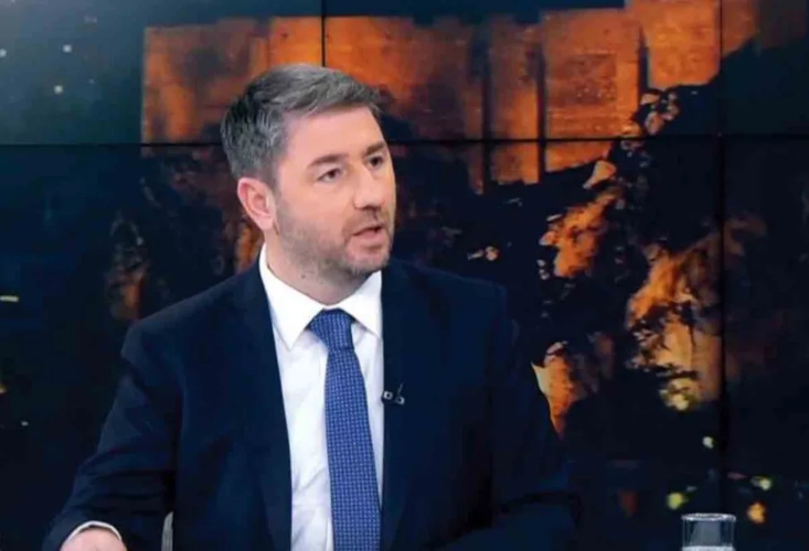 Ανδρουλάκης: Κακουργηματική παραπομπή για τον Καραμανλή – Θα κινηθούμε με βάση το Σύνταγμα