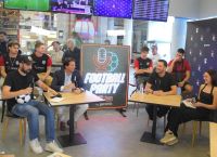 Pre-game show με Χάρη Κοπιτσή και Γιώργο Λιβάνη Pre-game show με Χάρη Κοπιτσή και Γιώργο Λιβάνη