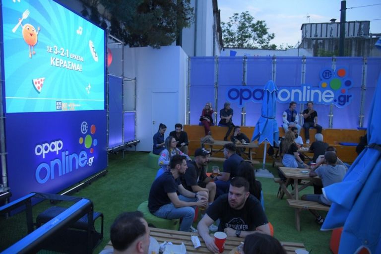 Το απόλυτο food vlog από το Athens Street Food Festival–Πώς έζησε την εμπειρία του φεστιβάλ ένας foodie (vid)