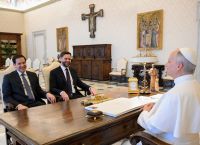 Βατικανό: Θα φιλοξενήσει διαπραγματεύσεις για το Ουκρανικό; Βατικανό: Θα φιλοξενήσει διαπραγματεύσεις για το Ουκρανικό;