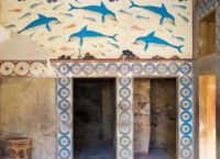 Historic Fresco Collapses at Knossos Palace Amid Outrage Over Neglect Historic Fresco Collapses at Knossos Palace Amid Outrage Over Neglect